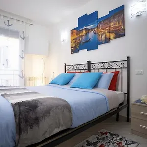 https://luxury-apartment-venice-8-min-from-san-marco-square.hotelinveneto.com